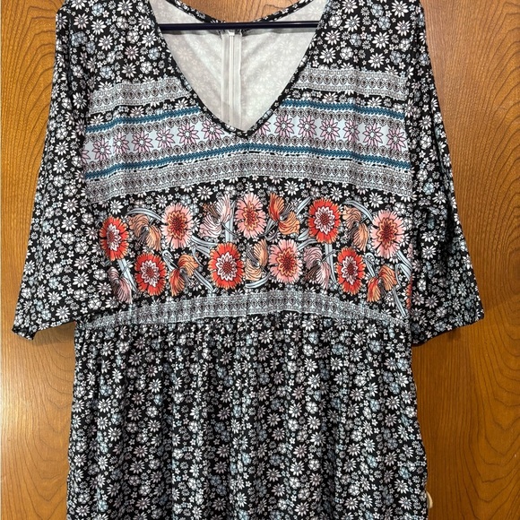 Floral Patterned Women's Jumpsuit - Picture 8 of 11